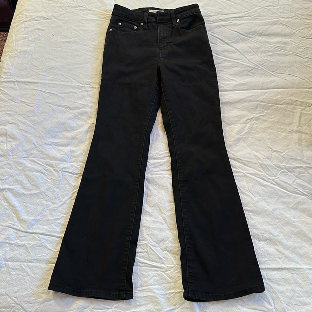Levi’s 725 High Rise Bootcut